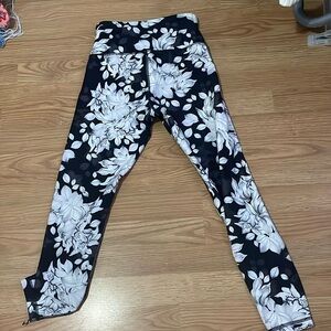 Floral black and white leggings.